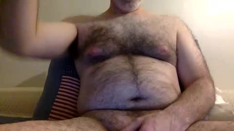 Snapshot of knbnyc chatting on February 12, 12:05 am knbnyc online show from February 12, 12:05 am