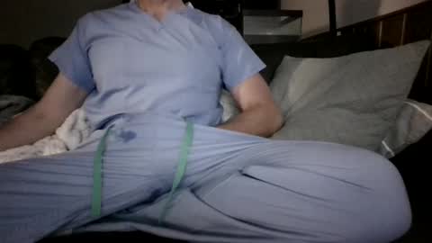 Knight3975 online show from October 9, 2:00 pm