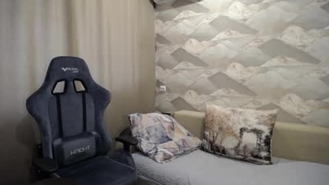 Carter.  online show from October 18, 11:36 am