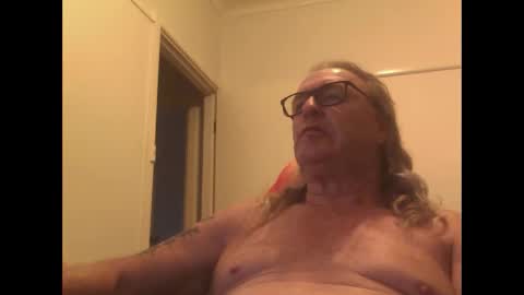 knobout online show from January 11, 6:41 am