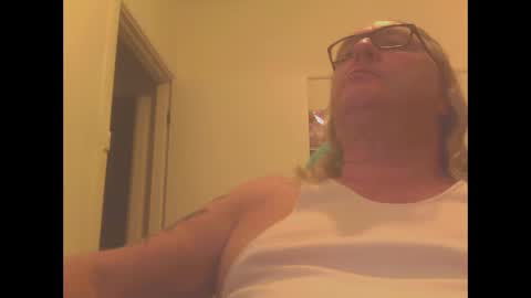 Snapshot of knobout chatting on January 23, 11:37 am knobout online show from January 23, 11:37 am