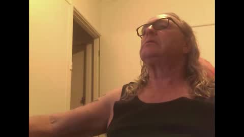 knobout online show from November 13, 12:19 pm