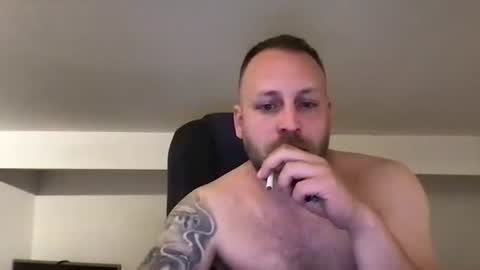 Snapshot of kobasic chatting on February 13, 6:26 pm hugo online show from February 13, 6:26 pm
