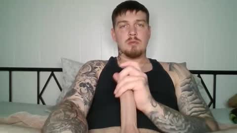 Koddoncouple online show from March 4, 6:05 pm