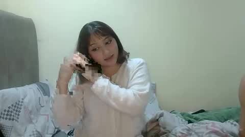 Jacob and Victoria  online show from April 1, 2:12 am