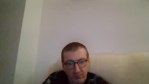 Snapshot of kolesie7 chatting on December 5, 11:01 pm JUAN CARLOS online show from December 5, 11:01 pm