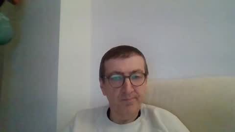 Snapshot of kolesie7 chatting on March 11, 6:41 pm JUAN CARLOS online show from March 11, 6:41 pm