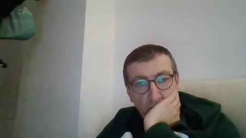 Snapshot of kolesie7 chatting on March 7, 6:11 pm JUAN CARLOS online show from March 7, 6:11 pm