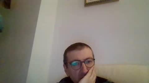 Snapshot of kolesie7 chatting on December 9, 10:30 pm JUAN CARLOS online show from December 9, 10:30 pm
