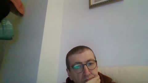 Snapshot of kolesie7 chatting on December 6, 6:55 pm JUAN CARLOS online show from December 6, 6:55 pm