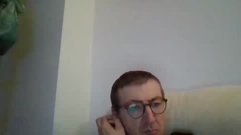 JUAN CARLOS online show from October 3, 9:23 pm