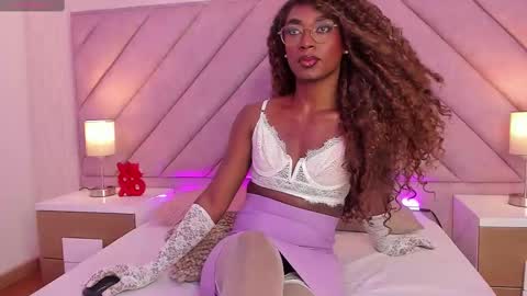 Snapshot of kollinn_ chatting on February 20, 1:08 pm Kollin online show from February 20, 1:08 pm