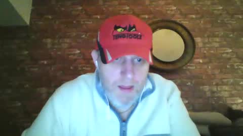 Neil online show from February 10, 3:32 pm