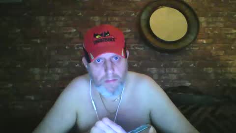 Neil online show from February 3, 6:39 pm