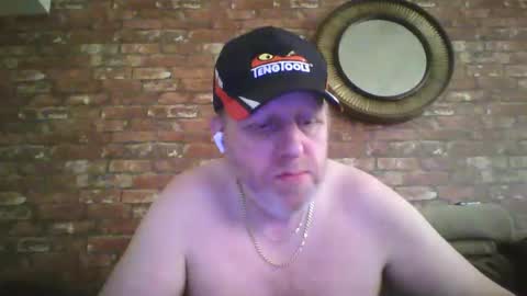 Neil online show from March 9, 10:52 am