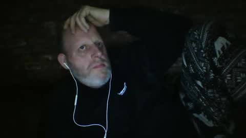 Neil online show from January 31, 10:21 pm