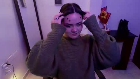 camila online show from March 19, 5:57 am