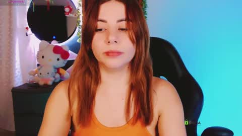 YINI online show from October 13, 1:07 am