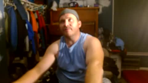 koolmike112988 online show from July 20, 9:45 am