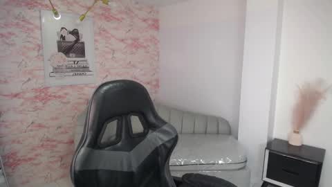 koraa online show from November 5, 2:35 am