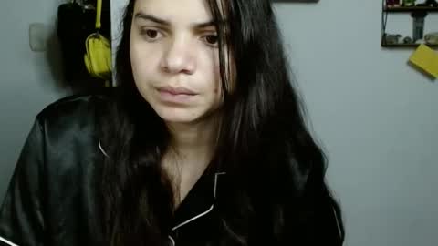 Snapshot of koranikky08 chatting on February 6, 12:43 am Karoll online show from February 6, 12:43 am