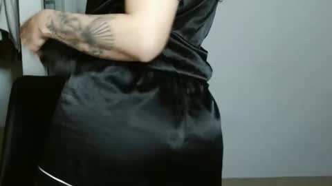 Karoll online show from November 13, 2:36 am