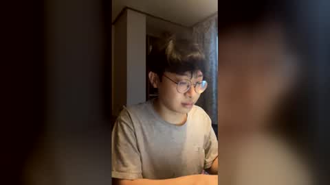 koreantwiink online show from January 9, 10:48 pm