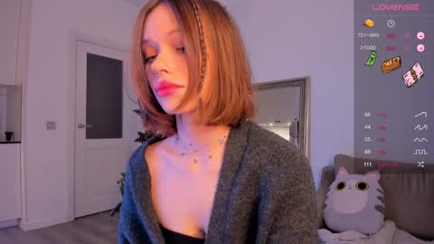 kossie_ online show from December 7, 11:56 am