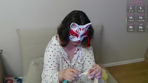 Snapshot of kotennya chatting on September 18, 7:23 am fancy cat online show from September 18, 7:23 am