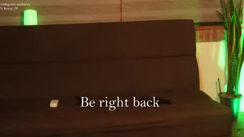 kozzy_ online show from February 7, 5:40 pm