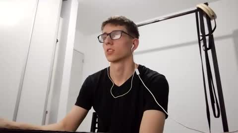 Facu online show from January 16, 2:31 am