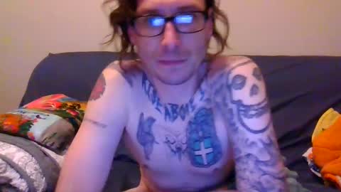 hard hung horny online show from March 1, 9:40 am