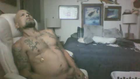 Snapshot of krisdaviddemblans55 chatting on February 4, 5:53 am Kristian online show from February 4, 5:53 am
