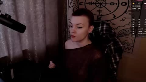 krisneal online show from February 14, 9:23 am