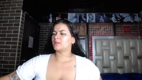 Snapshot of kriss_sweetboobs chatting on March 4, 12:22 pm kriss_sweetboobs online show from March 4, 12:22 pm