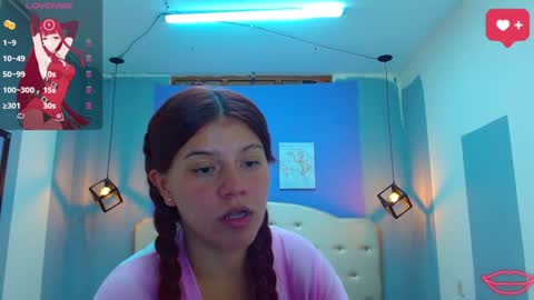 Snapshot of krissone_1 chatting on January 24, 6:56 pm krissone online show from January 24, 6:56 pm
