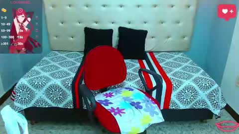Snapshot of krissone_1 chatting on February 22, 5:46 pm krissone online show from February 22, 5:46 pm