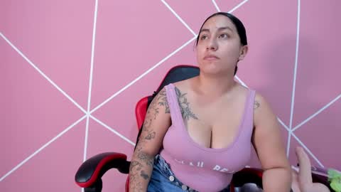 kristal online show from October 2, 1:32 pm