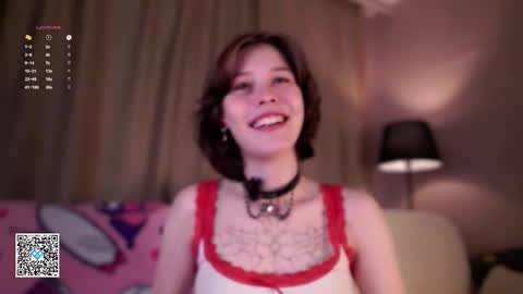 Sarah online show from October 6, 1:12 am