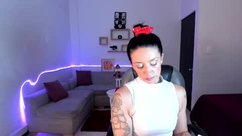 Sophia online show from November 28, 1:35 am