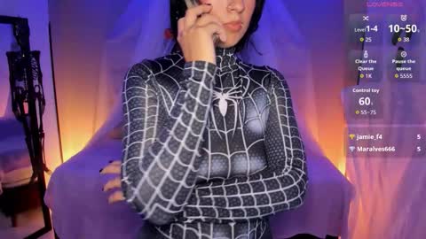 Kristen online show from October 17, 10:47 pm