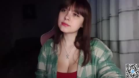 Christie online show from October 8, 6:58 pm