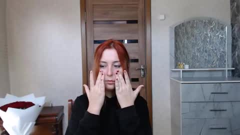 Snapshot of kristy_fran chatting on September 17, 4:38 am Kristy online show from September 17, 4:38 am