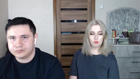 Snapshot of kristy_fran chatting on March 3, 6:46 pm Kristy online show from March 3, 6:46 pm