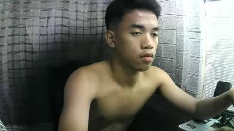 kritthanarkorn online show from November 7, 3:14 pm