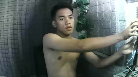 kritthanarkorn online show from November 10, 7:33 am