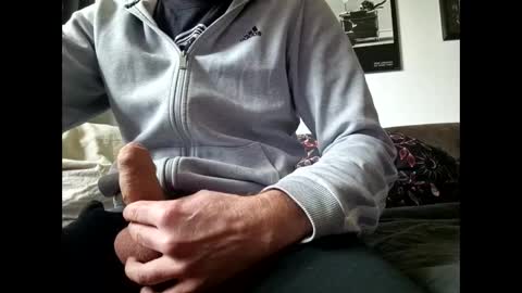 krummersaebel online show from March 13, 1:25 pm