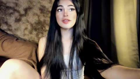 krystal_angel online show from February 24, 4:05 am