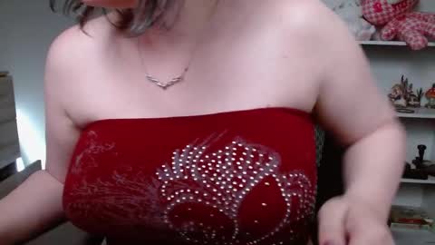 Krystal Syx online show from May 30, 10:08 pm