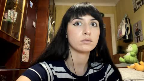 Mira online show from March 31, 9:04 pm